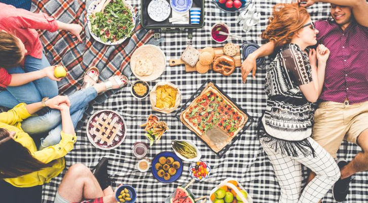 Delicious Vegetarian Picnic Foods that Even Meat-Eaters Will Love
